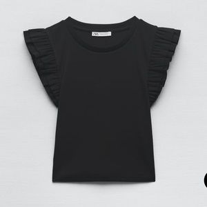 NWT Zara ruffled sleeve top